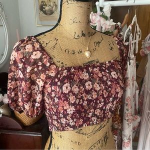 Dahlias Blouse - Burgundy Floral Crop Top